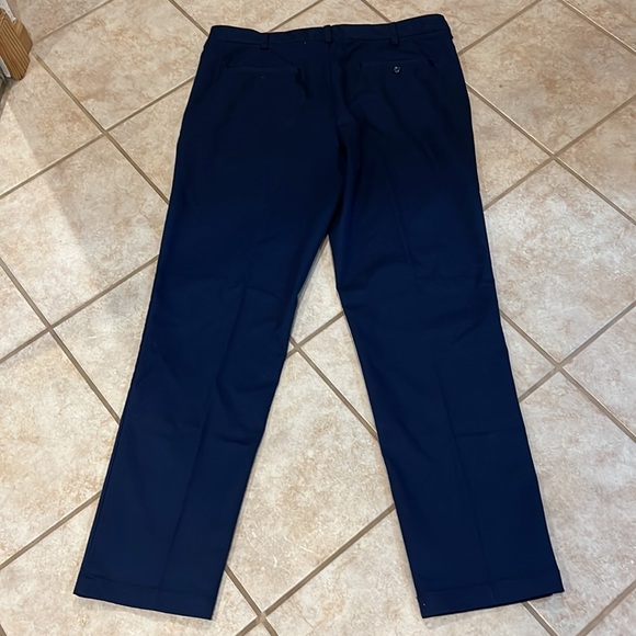 NWOT Van Heusen Pants Sz 38x34 - Picture 4 of 9